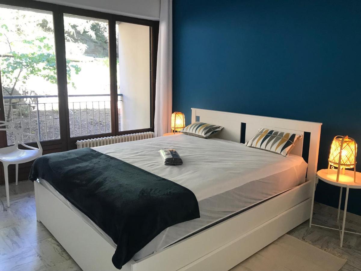 Bandol Roc Beach Vue Mer Grand T3 Face A La Plage Avec Parking Εξωτερικό φωτογραφία